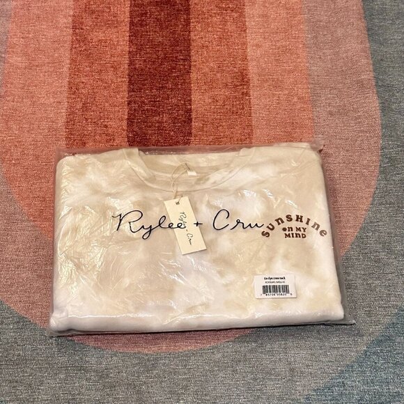 NWT Rylee + Cru Tie Dye Shell "Sunshine on My Mind Sweatshirt in Sz XS - Picture 8 of 9